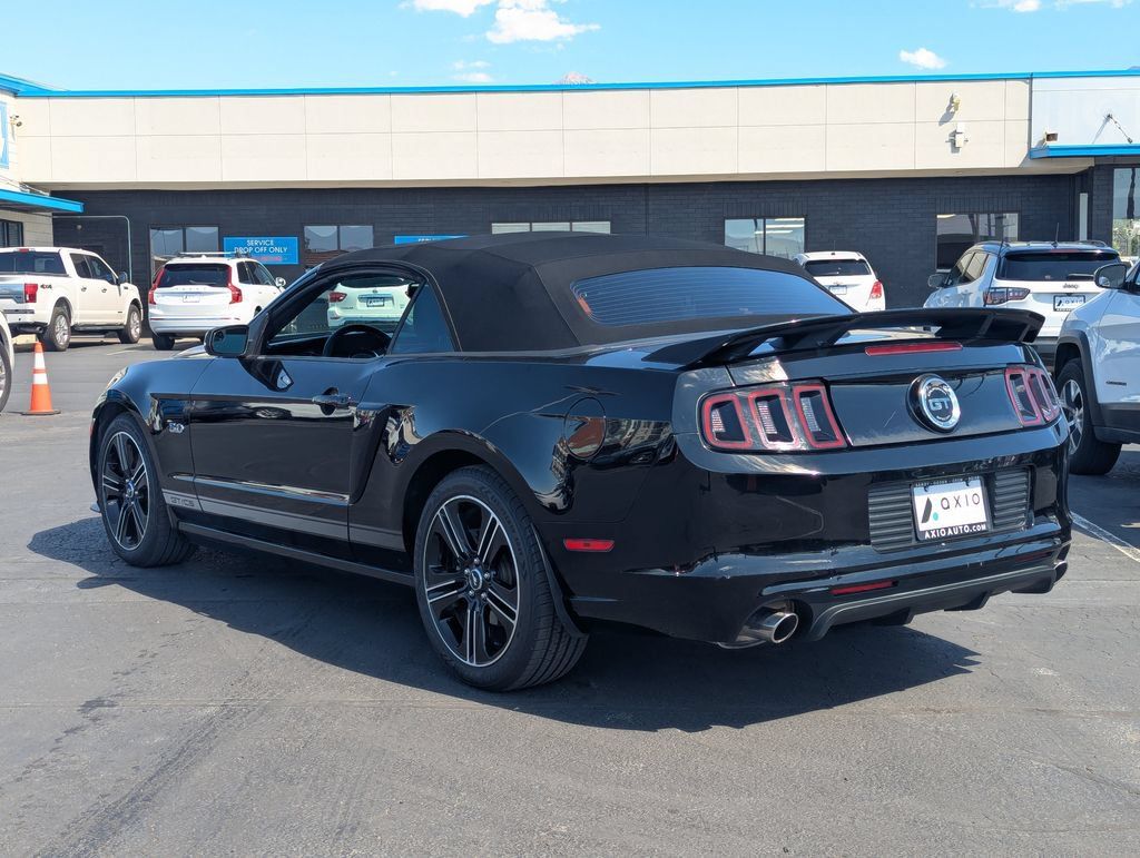 Used 2014 Ford Mustang GT Premium w/ Equipment Group 402A RWD image 7