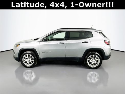 Used 2023 Jeep Compass Latitude w/ Sun and Sound Group image 5
