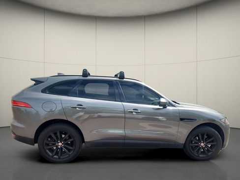 Used 2018 Jaguar F-PACE Prestige AWD/4WD image 8
