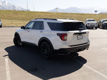 Used 2023 Ford Explorer ST-Line w/ Class IV Trailer Tow Package