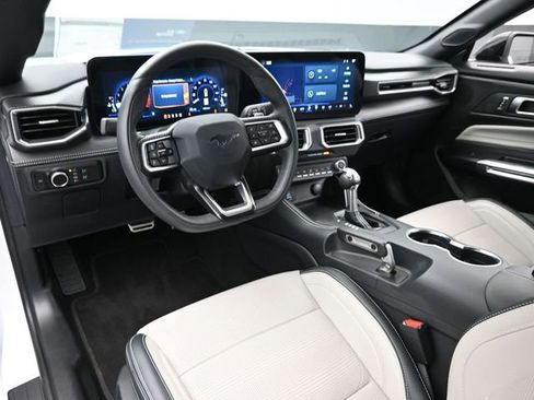 Certified 2025 Ford Mustang GT Premium w/ GT Performance Package image 15