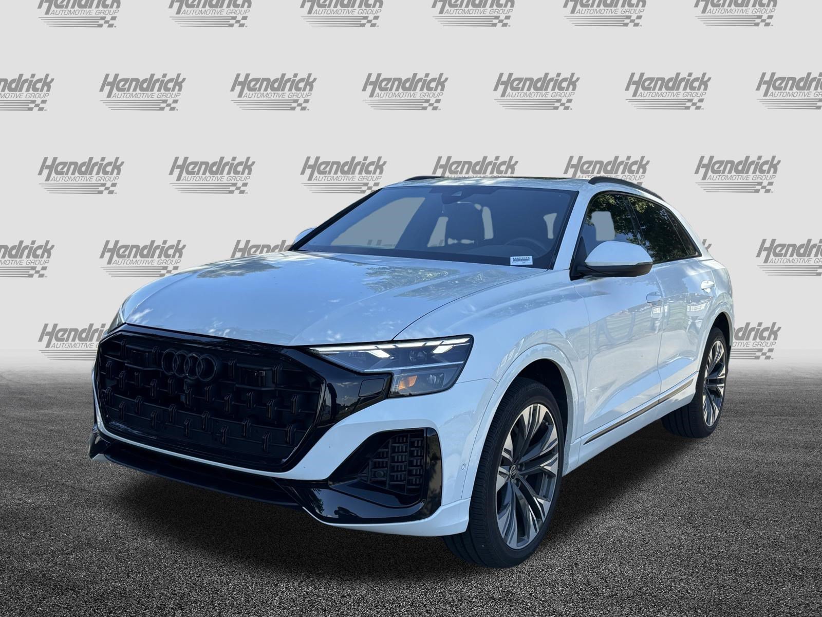 Used 2025 Audi Q8 Premium w/ Black Optic Package AWD/4WD image 7