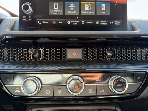 Used 2024 Honda CR-V EX-L image 11