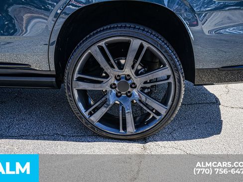 Used 2021 Cadillac Escalade Sport w/ Driver Assist Tech Package image 16