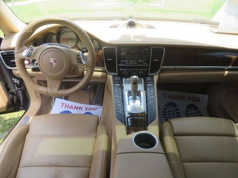 Used 2015 Porsche Panamera image 13
