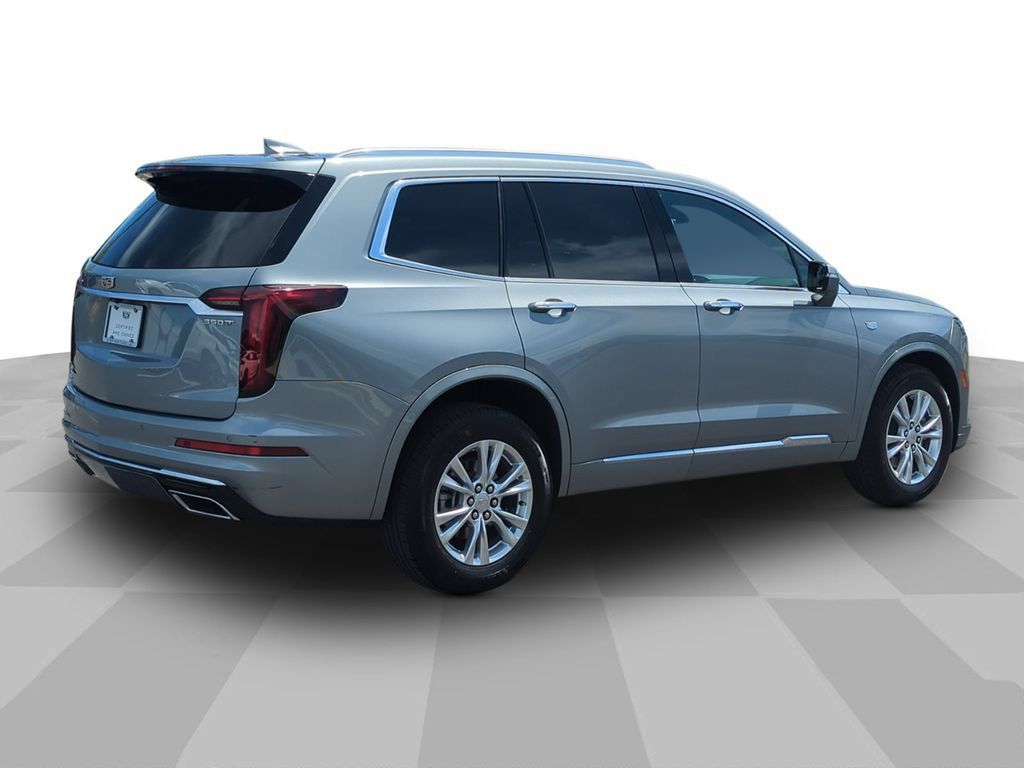 Used 2024 Cadillac XT6 Luxury AWD/4WD image 6