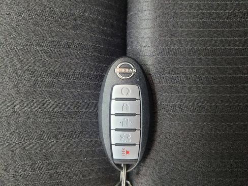 Used 2023 Nissan Altima 2.5 SV w/ SV Premium Package image 32