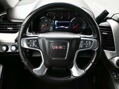 Used 2019 GMC Yukon XL SLT image 15