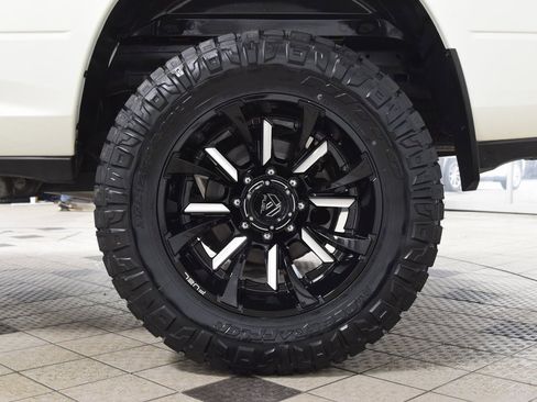 Used 2024 RAM 2500 Laramie w/ Night Edition image 24