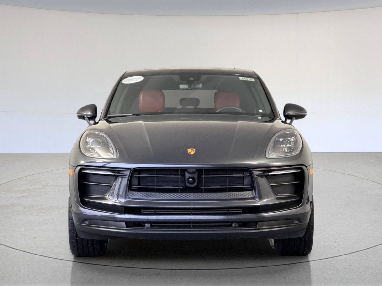 Certified 2025 Porsche Macan AWD/4WD image 11