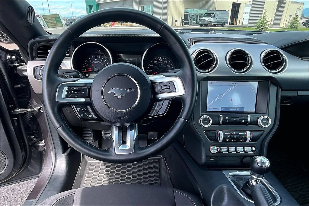 Used 2022 Ford Mustang GT RWD image 5