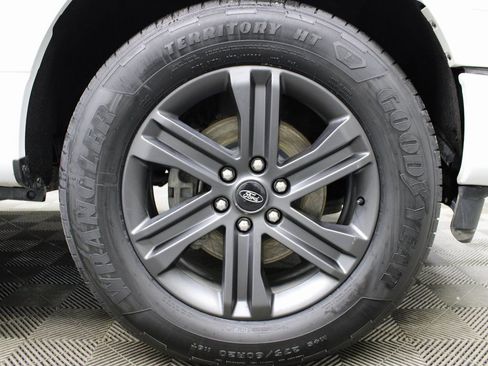 Used 2023 Ford F150 XLT w/ Equipment Group 302A High image 8