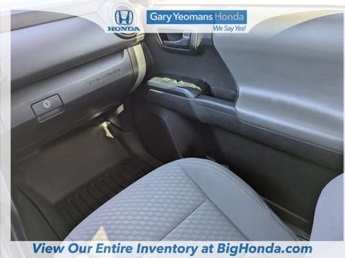 Used 2022 Toyota Tacoma SR image 16