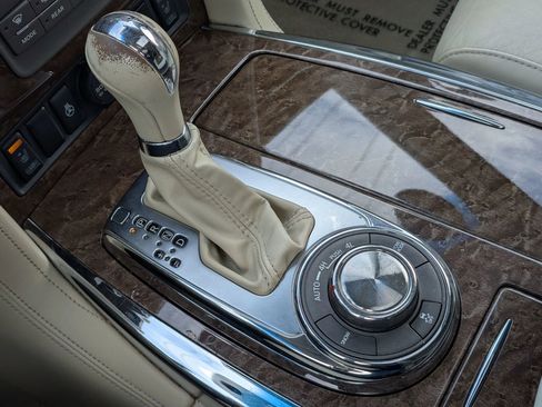 Used 2016 INFINITI QX80 4WD w/ Driver's Assistance Package image 33