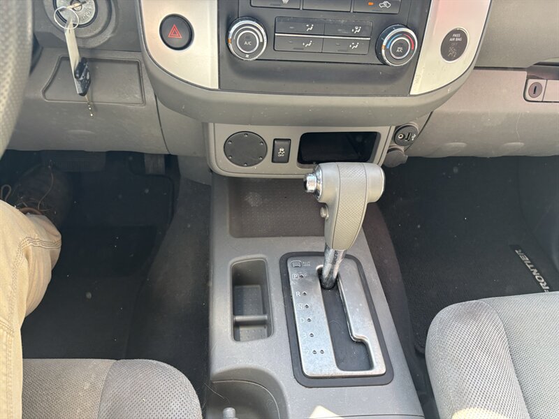 Used 2019 Nissan Frontier S RWD image 13