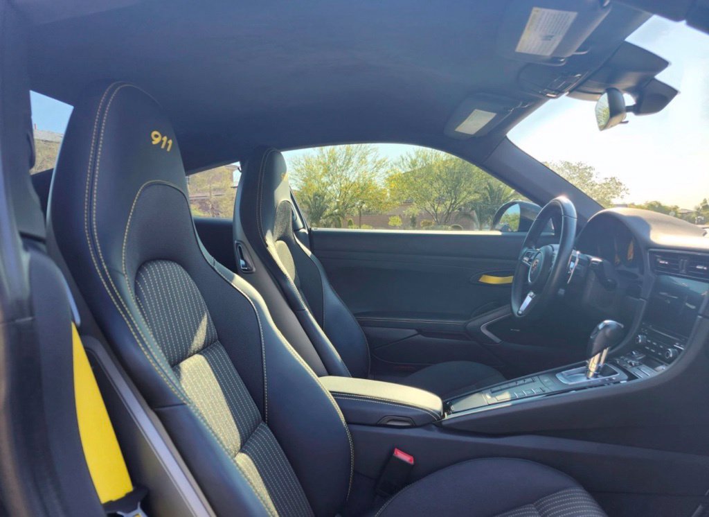 Used 2019 Porsche 911 Carrera T w/ Carrera T Interior Package RWD image 13