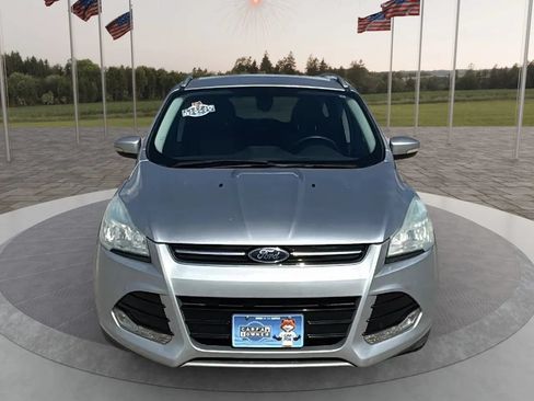 Used 2016 Ford Escape Titanium FWD image 2