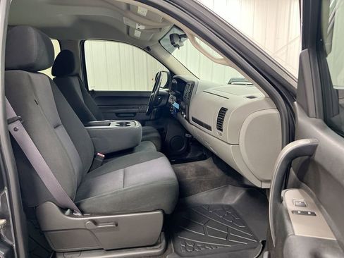 Used 2011 Chevrolet Silverado 1500 LS image 20