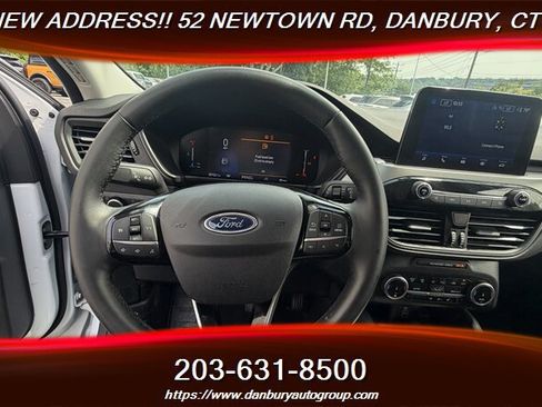 Used 2024 Ford Escape Active AWD/4WD image 17