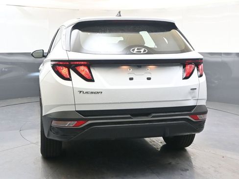 Certified 2022 Hyundai Tucson SE w/ Cargo Package image 4