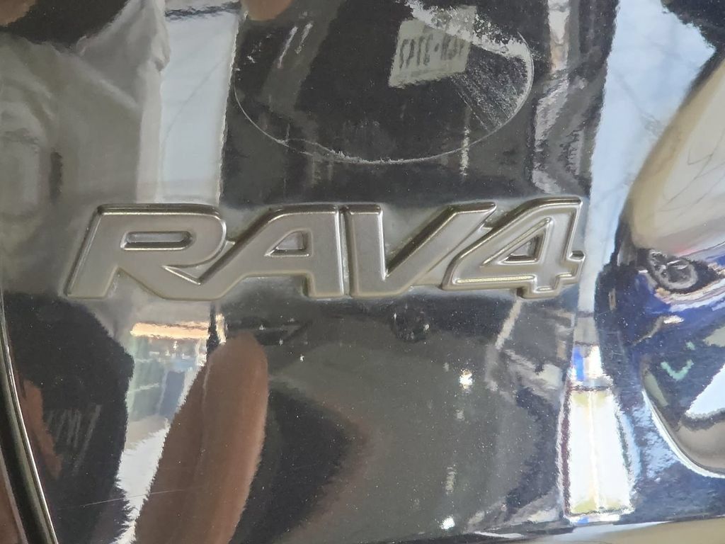 Certified 2025 Toyota RAV4 XLE Premium FWD image 11