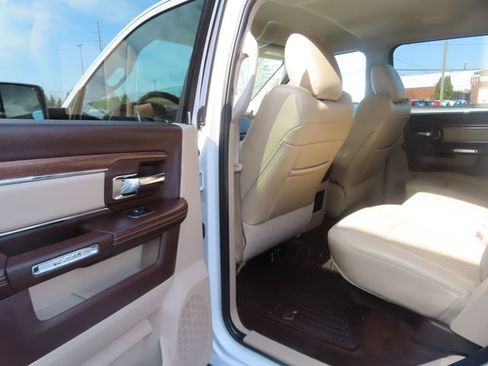 Used 2018 RAM 2500 Laramie image 21