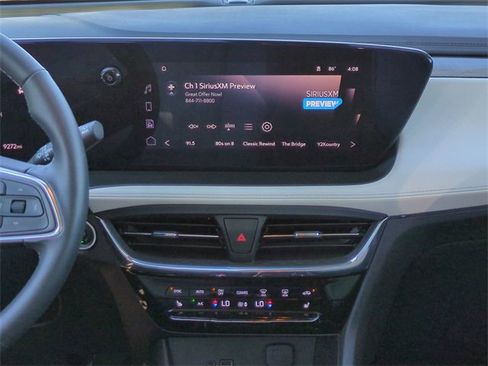 Used 2025 Buick Encore GX Avenir w/ Avenir Technology Package image 17