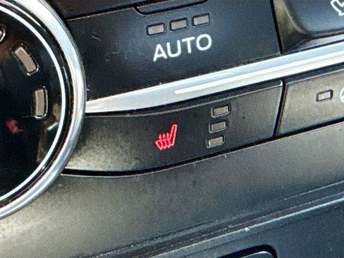 Used 2019 Ford EcoSport Titanium image 22