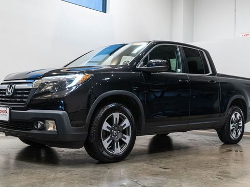 Used 2019 Honda Ridgeline RTL-T image 3