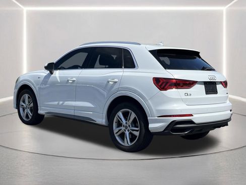 Used 2022 Audi Q3 2.0T Premium Plus AWD/4WD image 23