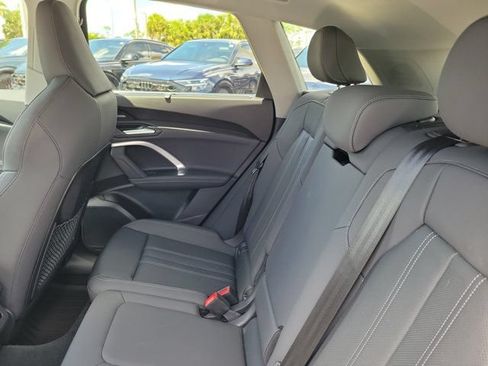 Used 2025 Audi Q5 Prestige AWD/4WD image 11