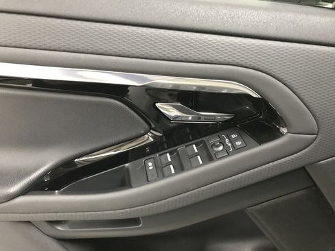 Used 2023 Land Rover Range Rover Evoque R-Dynamic S image 10