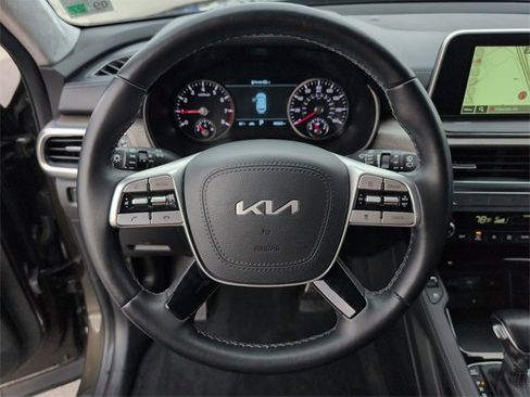 Used 2022 Kia Telluride SX w/ SX Prestige Package image 20