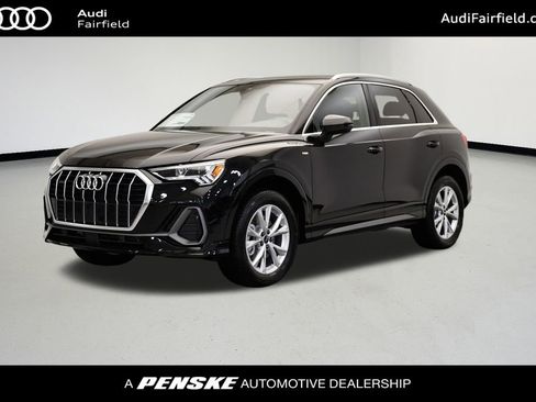 Used 2025 Audi Q3 2.0T Premium w/ Convenience Package image 1