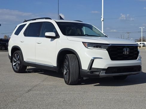 Used 2024 Honda Pilot Elite image 21