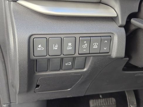 New 2026 Mitsubishi Eclipse Cross SEL image 23