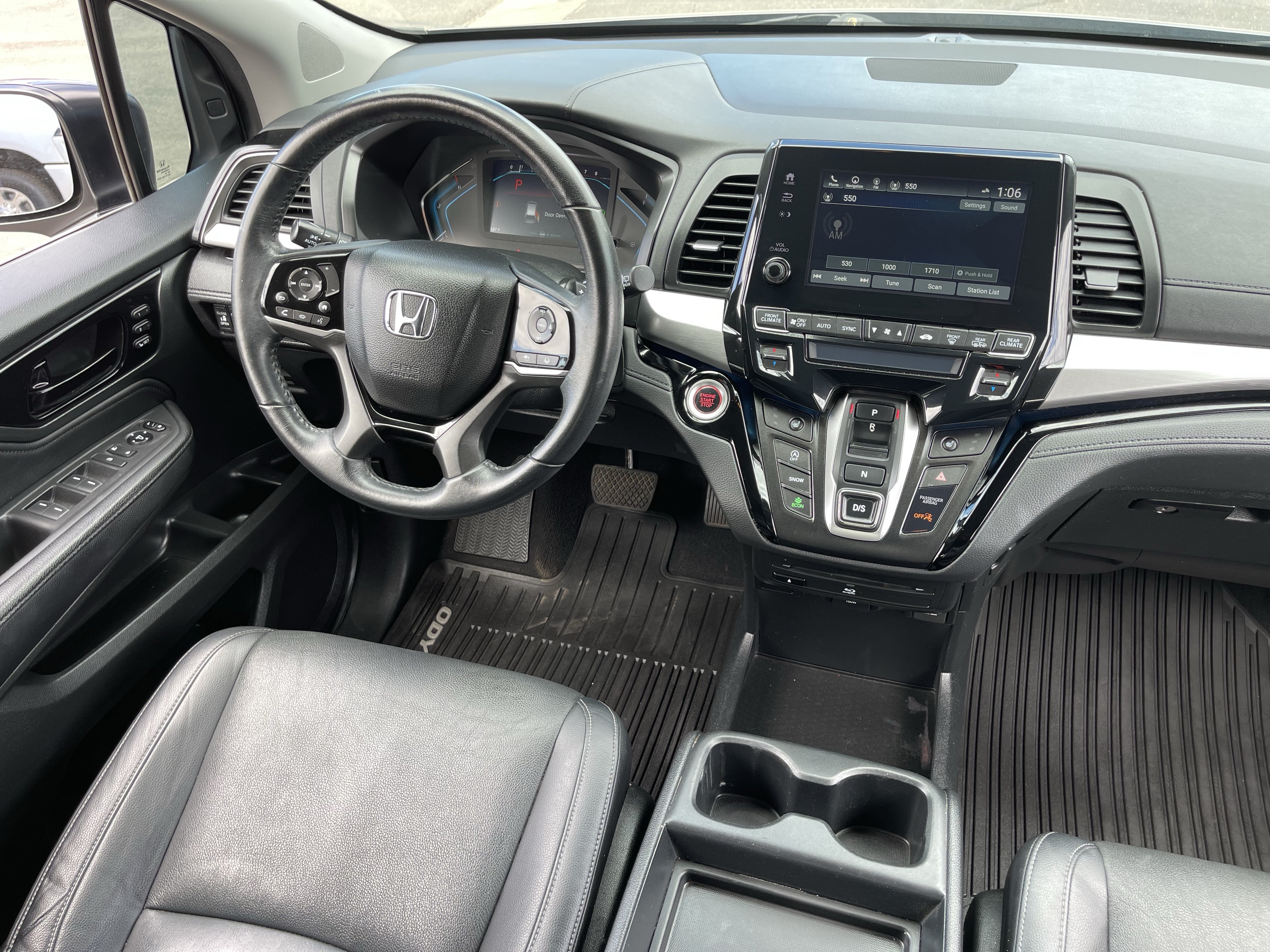 Used 2021 Honda Odyssey Touring image 14