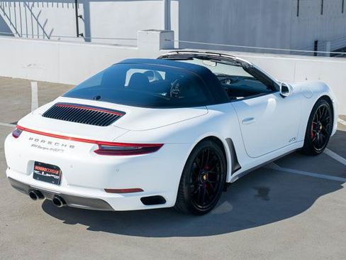Used 2019 Porsche 911 Targa 4 GTS AWD/4WD image 17