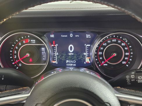 Used 2022 Jeep Wrangler Unlimited Rubicon w/ Trailer Tow Package image 34