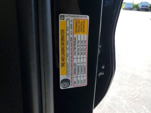 Used 2024 GMC Sierra 1500 Pro w/ Graphite Edition image 30