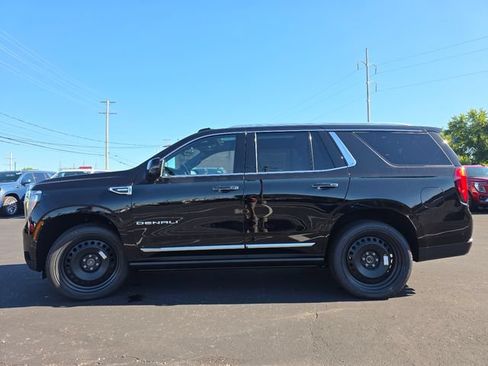 New 2026 GMC Yukon Denali w/ Denali Reserve Package AWD/4WD image 14