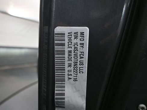 Used 2022 Jeep Wagoneer Series III w/ Premium Group I AWD/4WD image 67