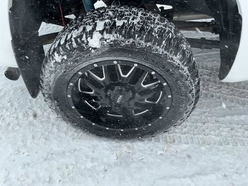 Used 2019 Toyota Tundra SR5 image 15