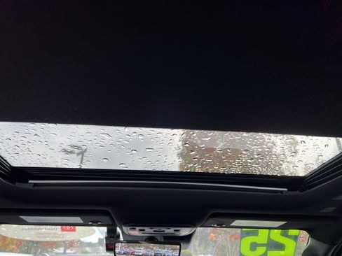 Certified 2025 Toyota Tacoma TRD Pro image 5