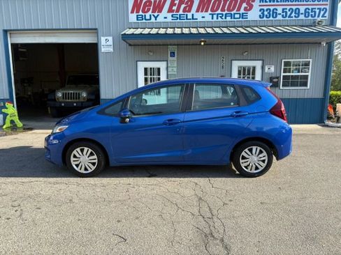 Used 2015 Honda Fit LX image 2