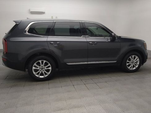 Used 2021 Kia Telluride LX AWD/4WD image 10