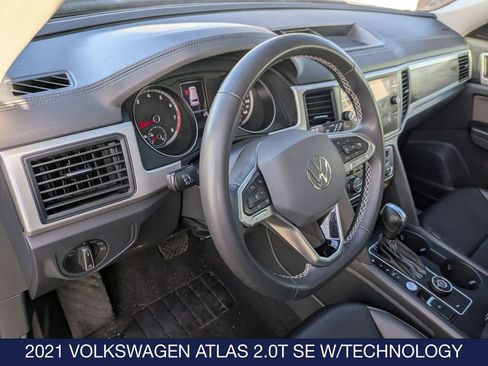 Certified 2021 Volkswagen Atlas SE image 18