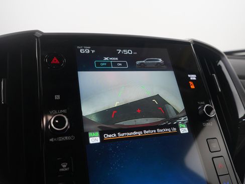 Used 2025 Subaru Ascent Premium image 28