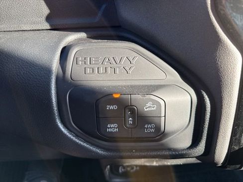 New 2026 RAM 2500 Warlock AWD/4WD image 34