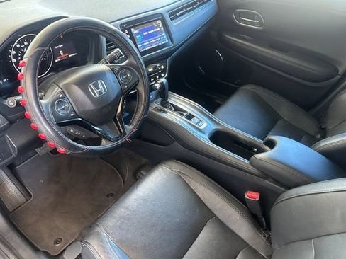 Used 2022 Honda HR-V EX-L image 7